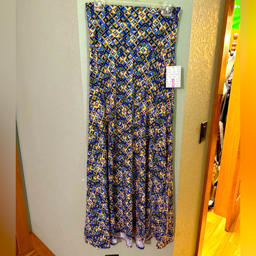 LuLaRoe Multicolor Geometric A-Line Skirt